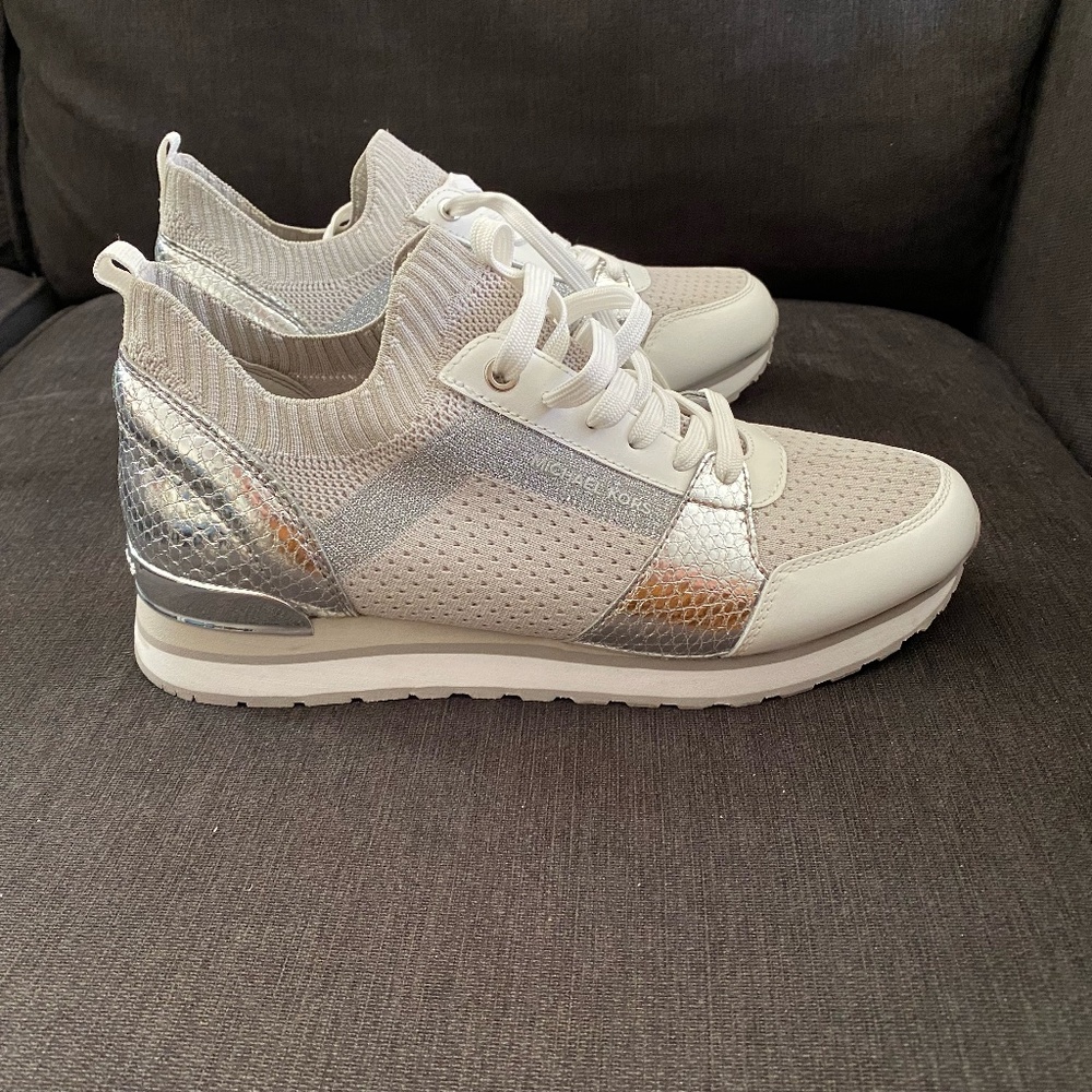 Michael Kors Billie Knit Trainer Sneakers Aluminum/Silver/ White